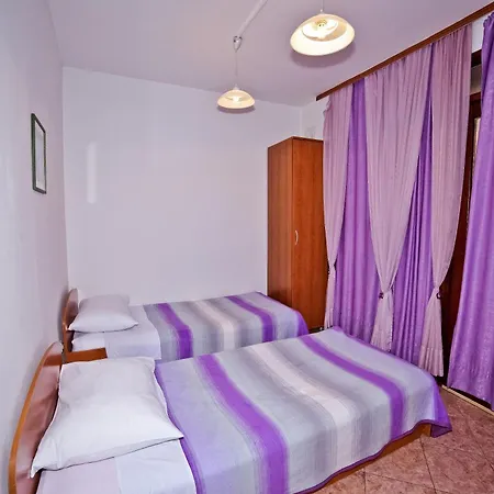 Maja Apartamento